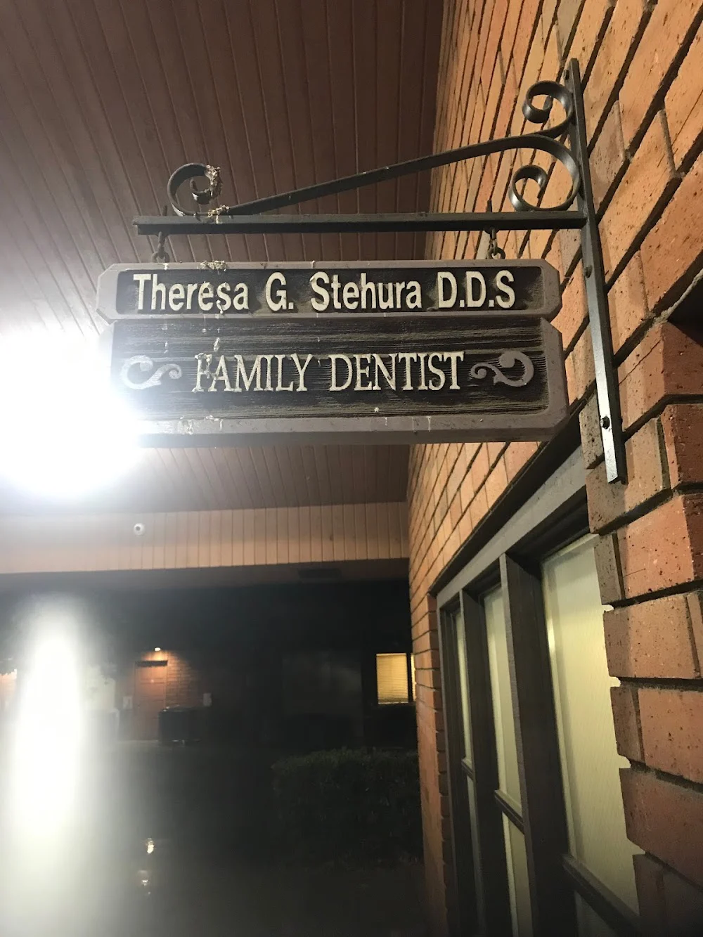 Eugene Oriola DDS Family Dentist Picture 8