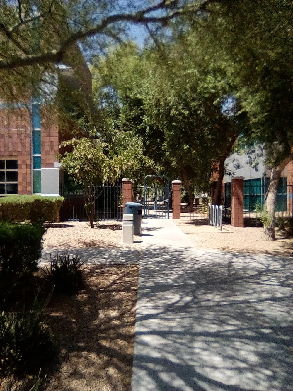 Midwestern University Dental Institute Picture 2