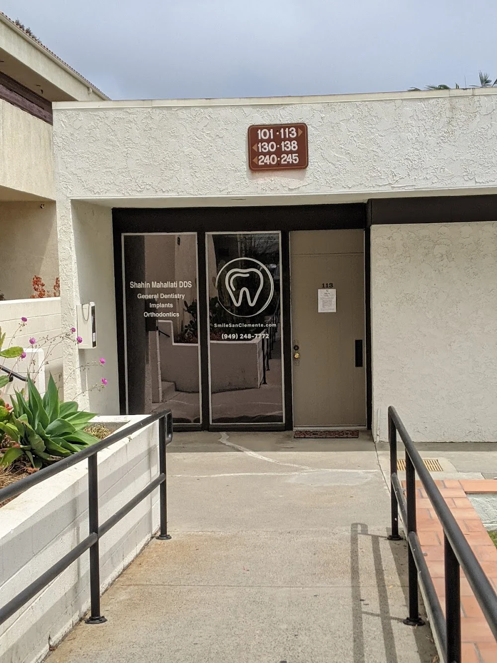 Smile San Clemente - Shahin Mahallati, DDS. Picture 2
