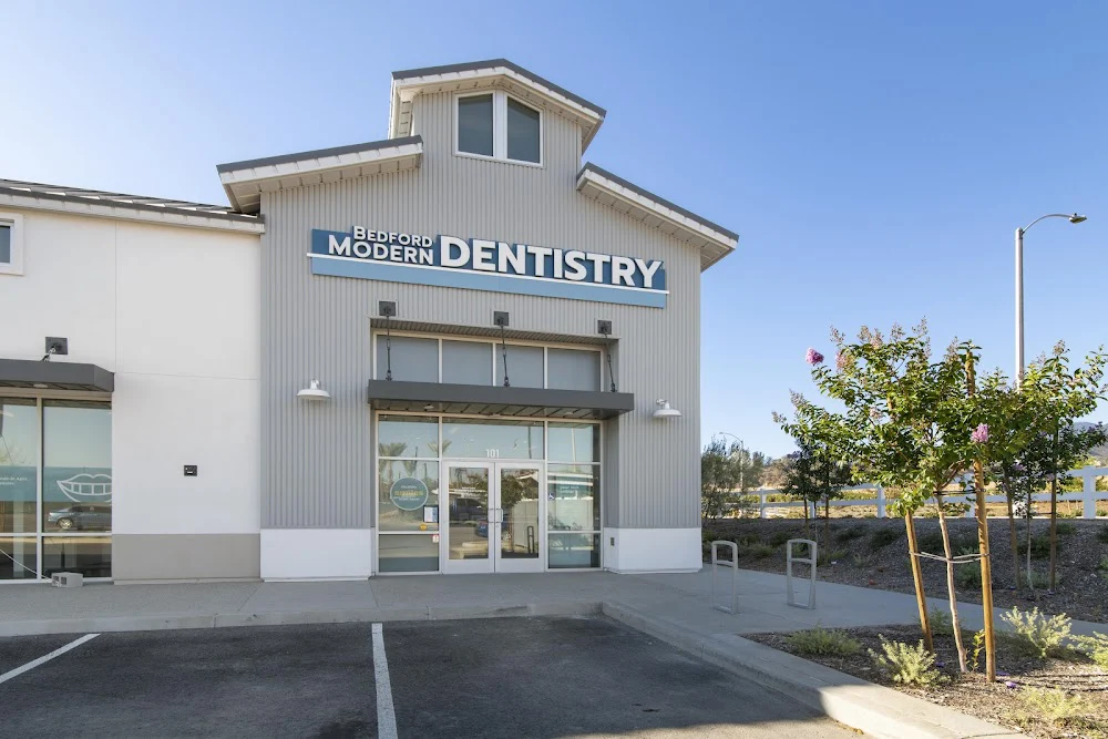 Bedford Modern Dentistry Picture 1