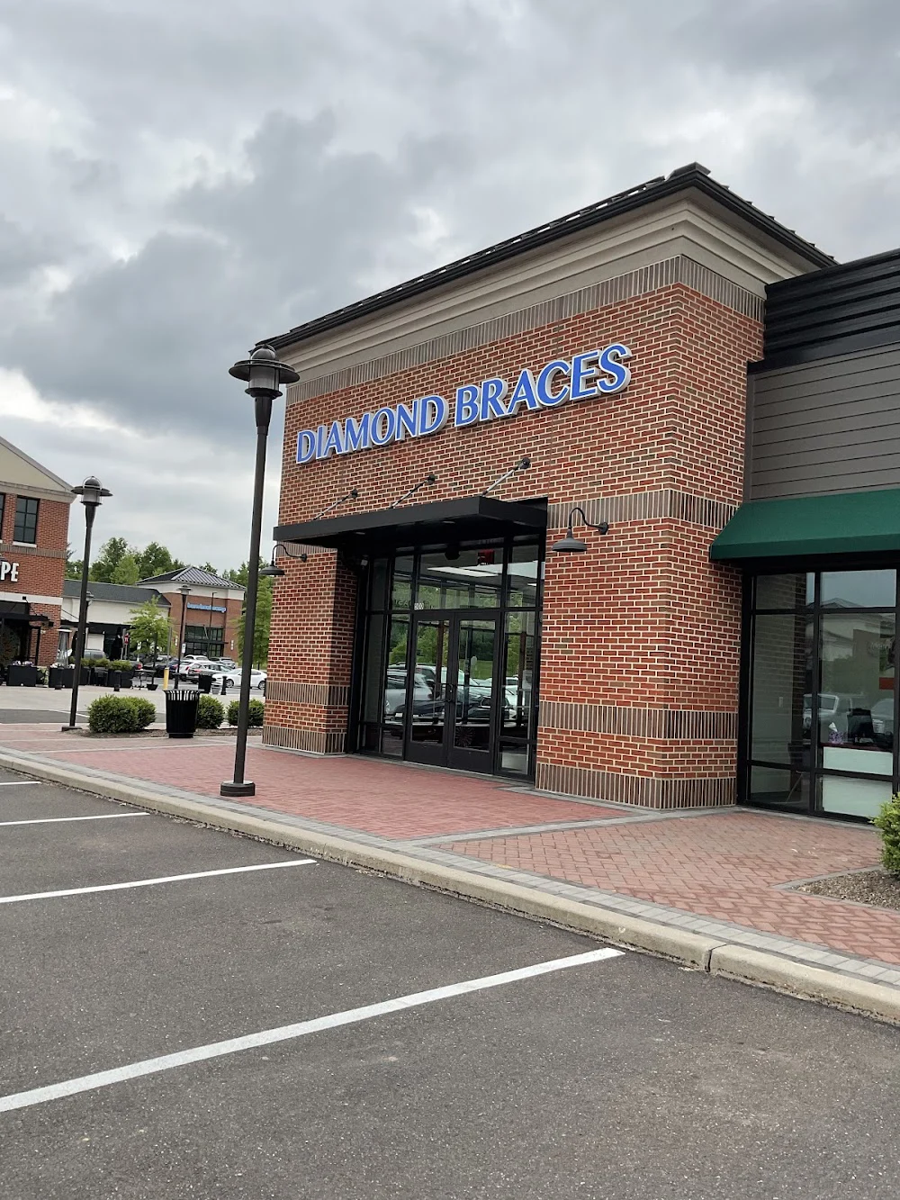 Diamond Braces Orthodontist: Braces & Invisalign Picture 4