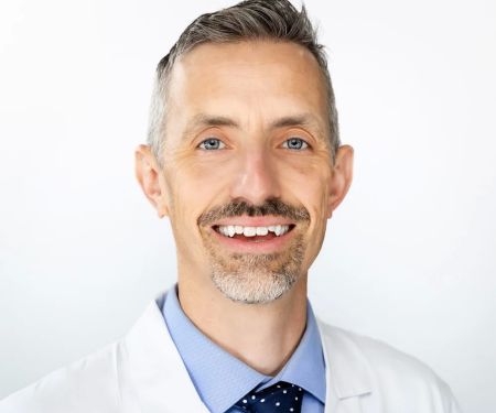 Dr. Peter Murchie