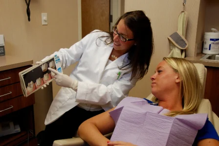 Raphaelson Dental Associates Picture 4