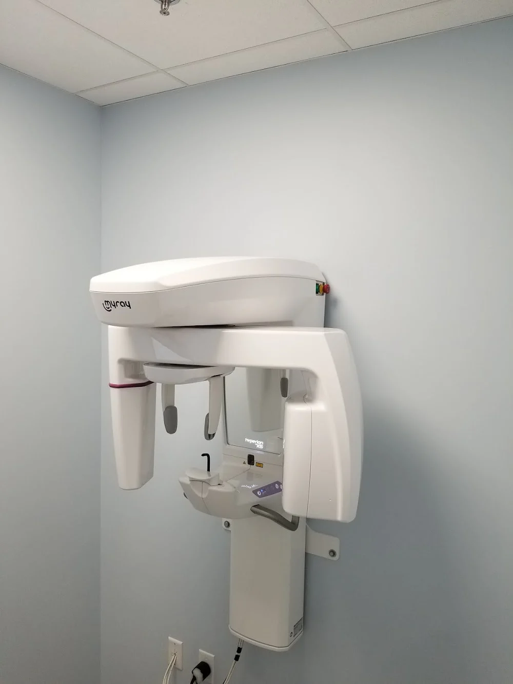 Ideal Dental Services: Freedman, Richard S DDS Picture 4