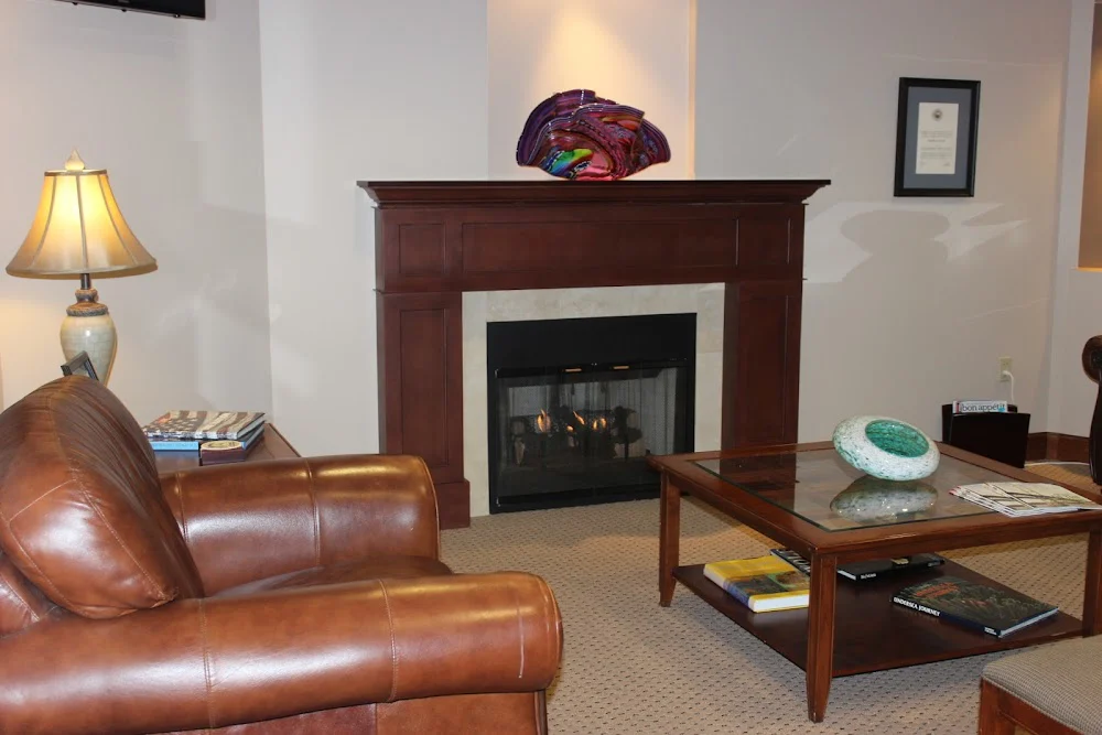 Uptown Dental and Wellness Center Picture 6