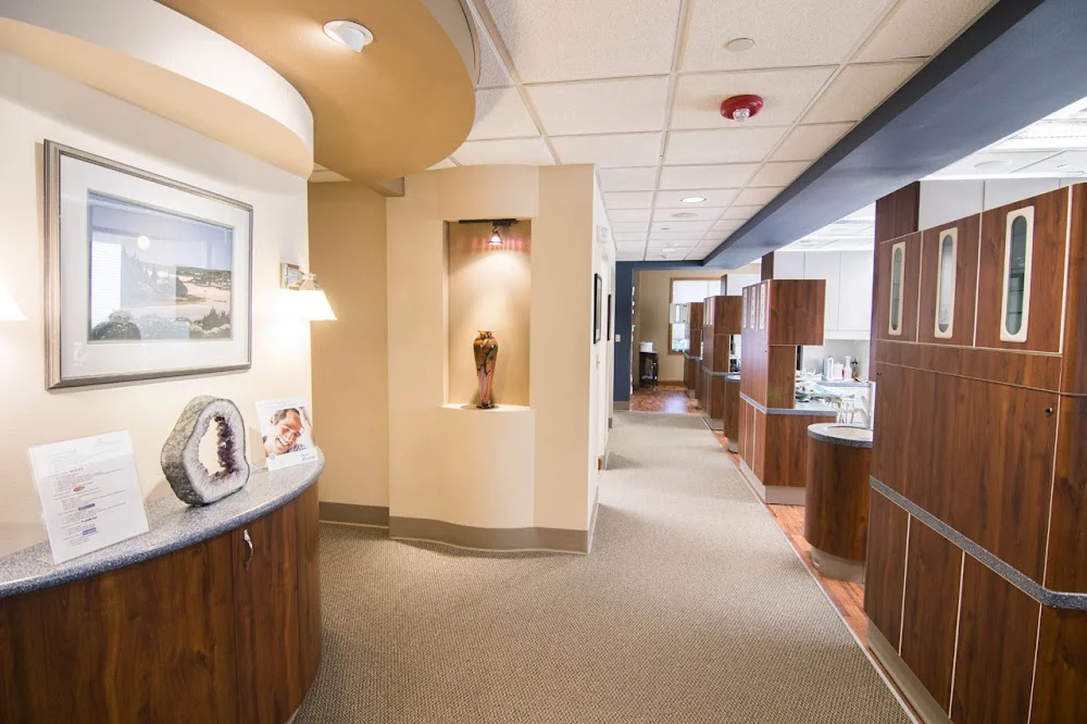 Uptown Dental and Wellness Center Picture 1