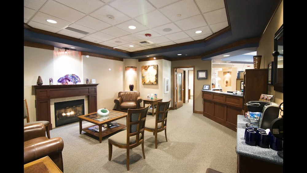 Uptown Dental and Wellness Center Picture 3