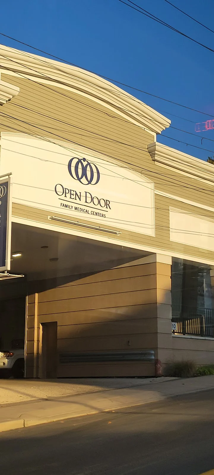Open Door Family Medical Center- Sleepy Hollow Picture 3
