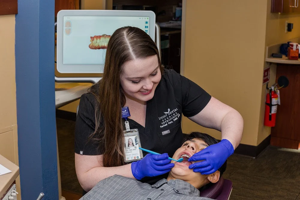 Light Dental Studios Orthodontics Picture 8