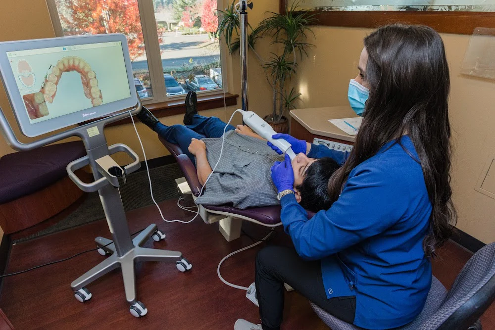 Light Dental Studios Orthodontics Picture 7