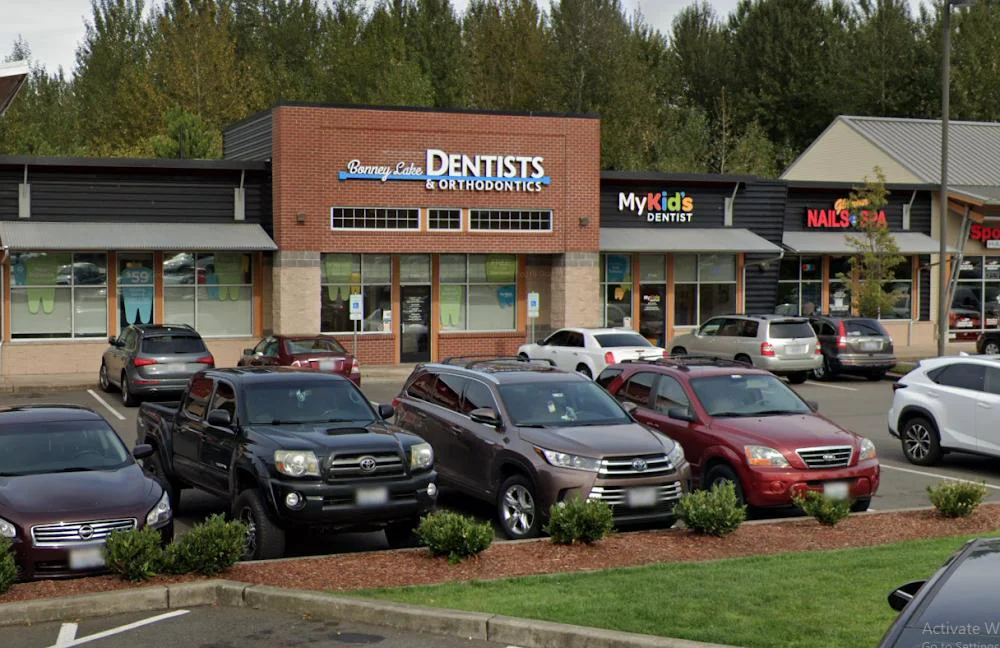 Dentistry at Bonney Lake - Implant, Cosmetic and Family Dentistry Picture 6