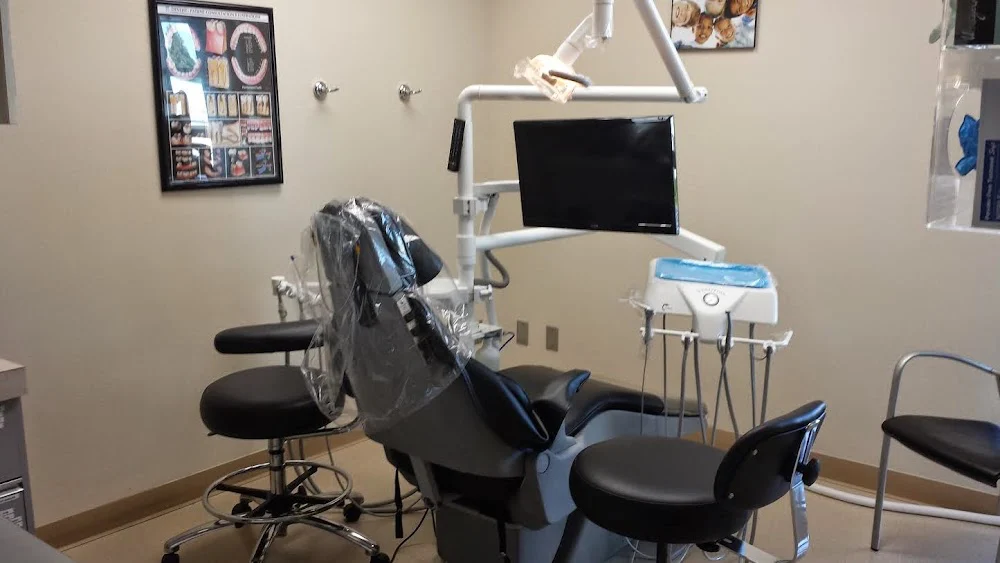 Universal Dental Care Picture 9