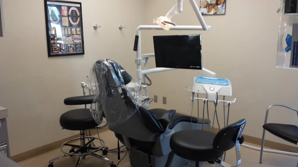 Universal Dental Care Picture 4