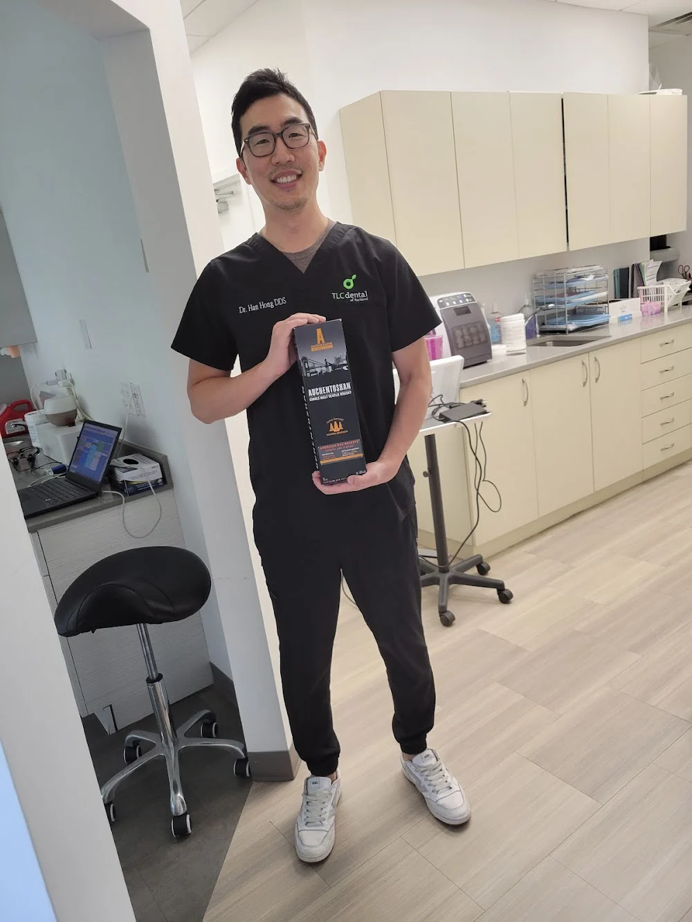 TLC Dental of Rockland-Han Hong DDS Picture 4