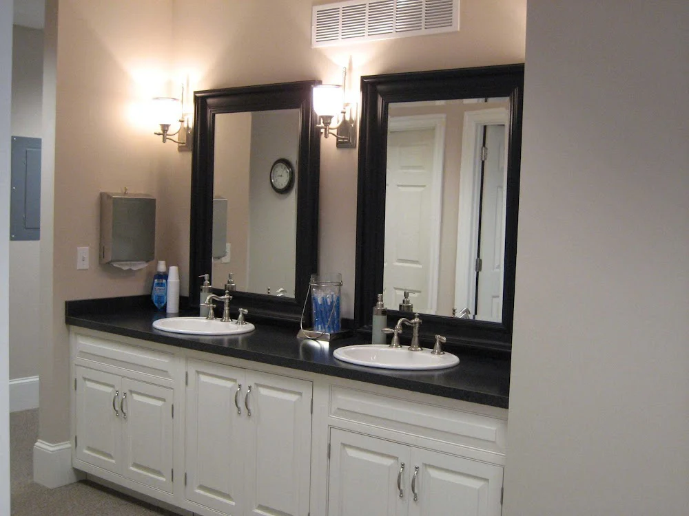 Angle Orthodontics Picture 7