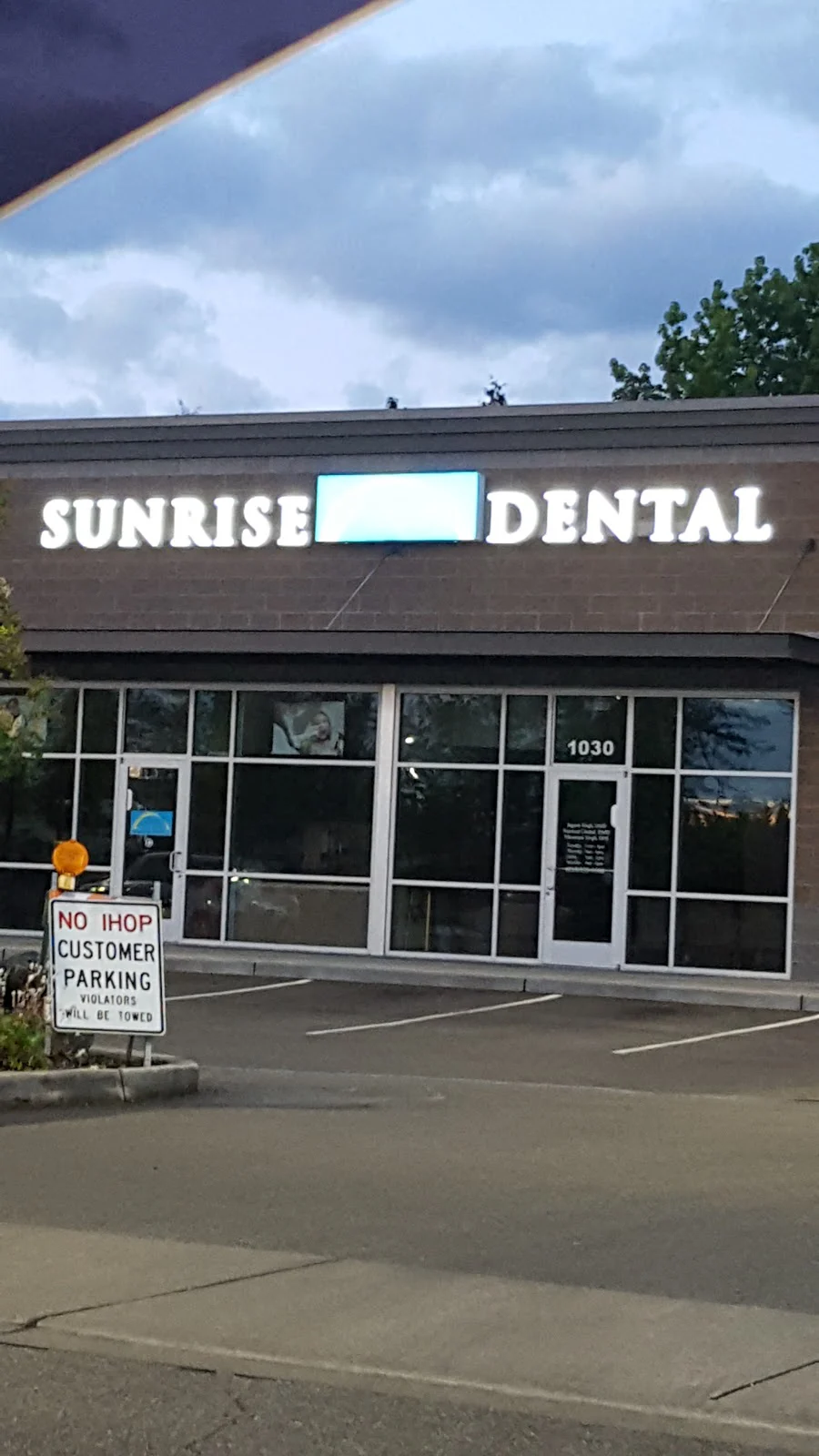 Sunrise Dental of Auburn Picture 7