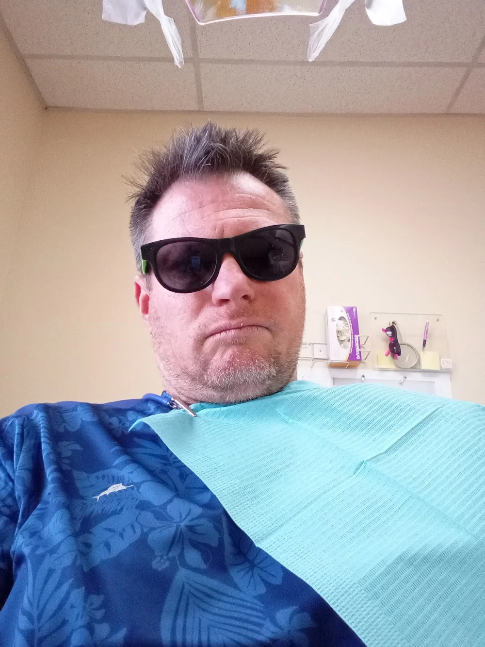 A Street Dental Clinic Picture 3