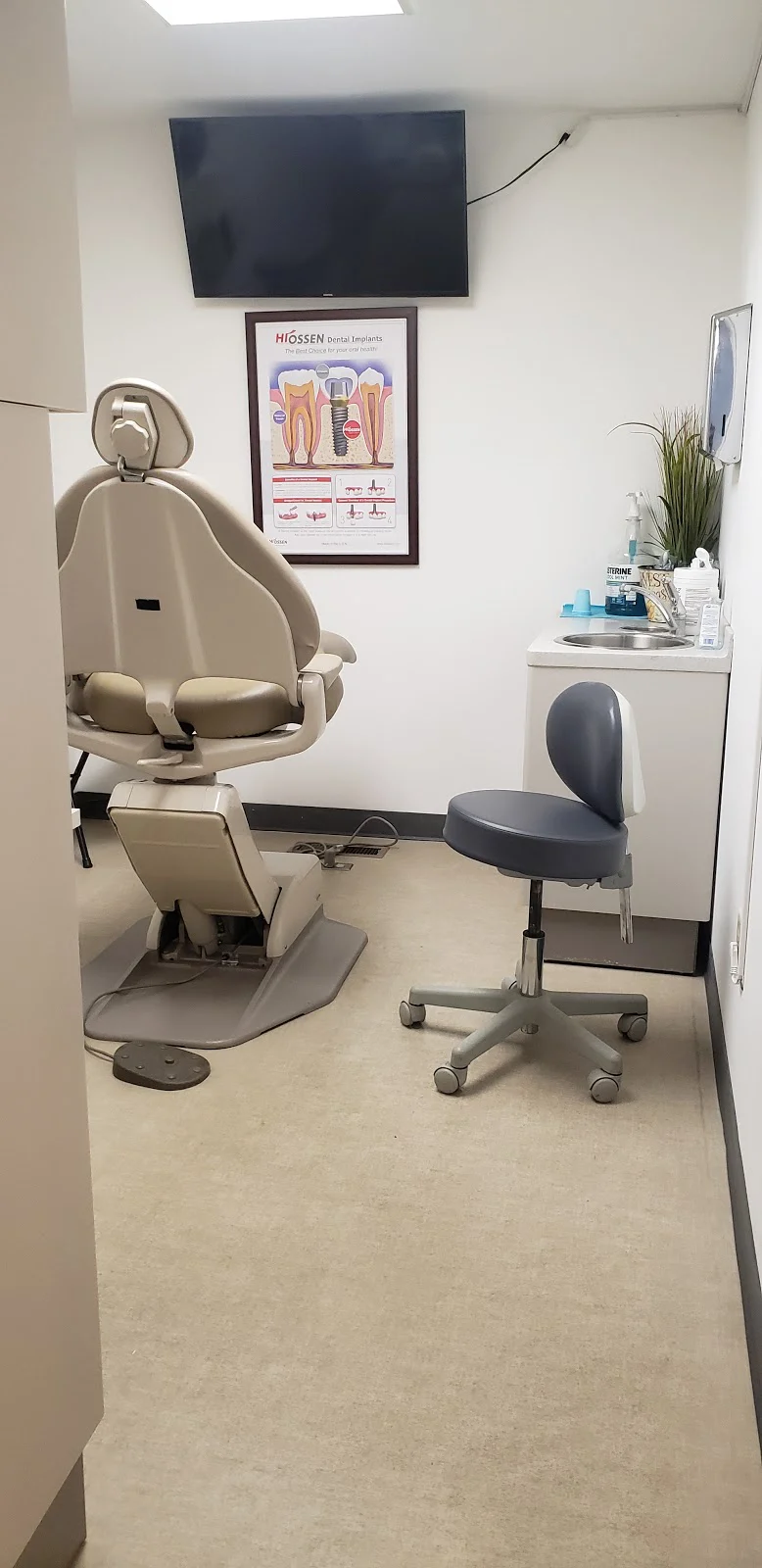Auburn Dental Smiles Picture 8
