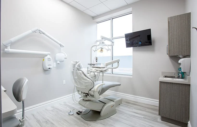 Dental365 – West Islip Picture 2