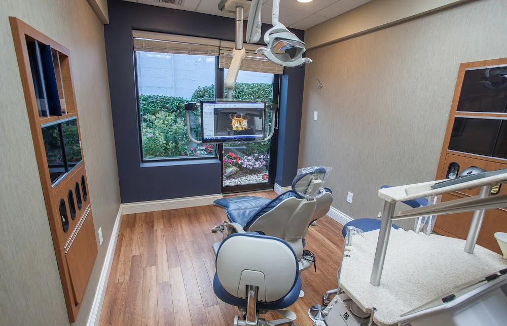 Dr. David Scharf - Long Island Periodontist & Dental Implants Picture 5