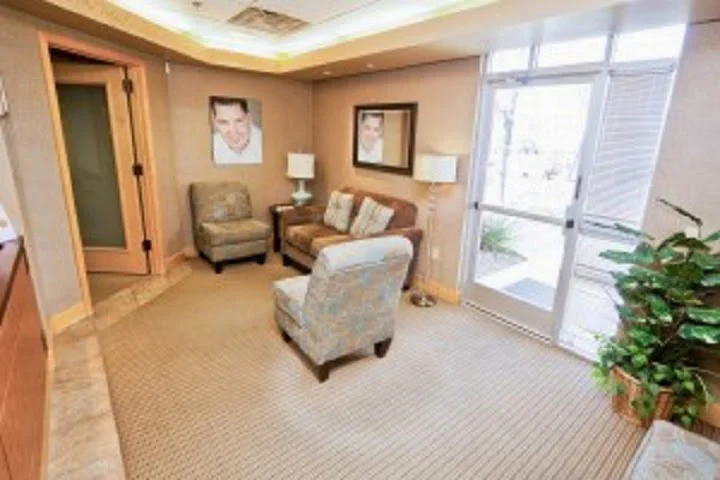 AZ Dentist - Modern Family Dentistry Picture 1
