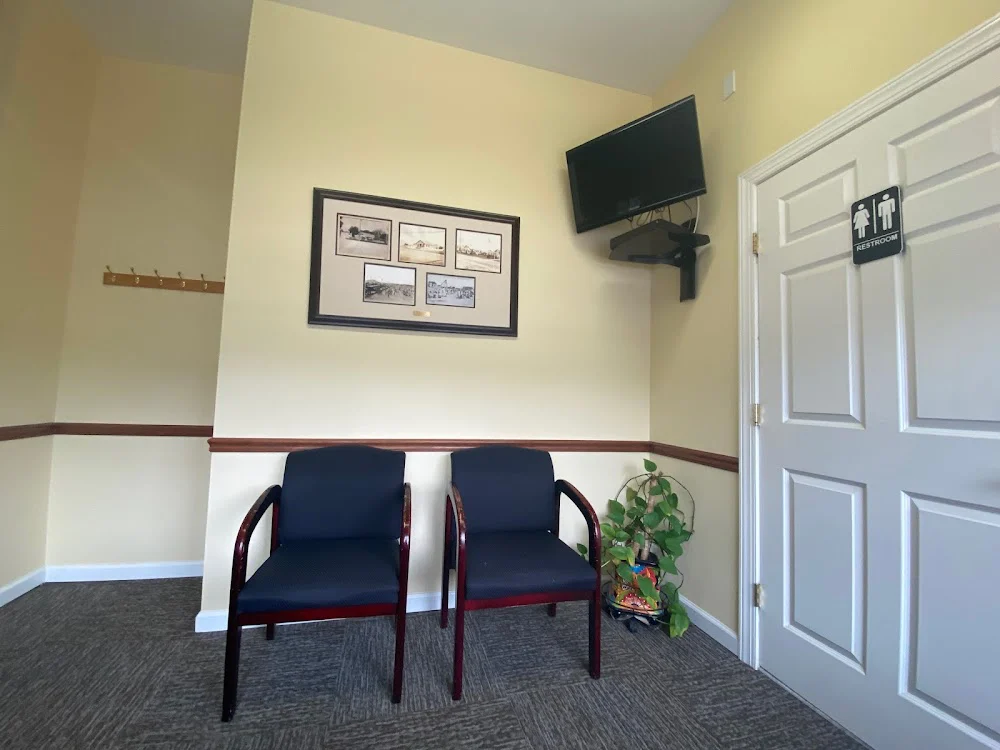 Lindenhurst Bay Dental PC Picture 1