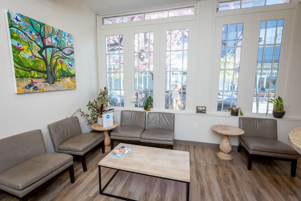 Race Street Dental Care Picture 6