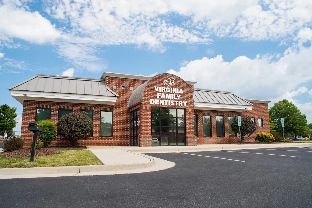 Dennis C. Wong, DDS Picture 1