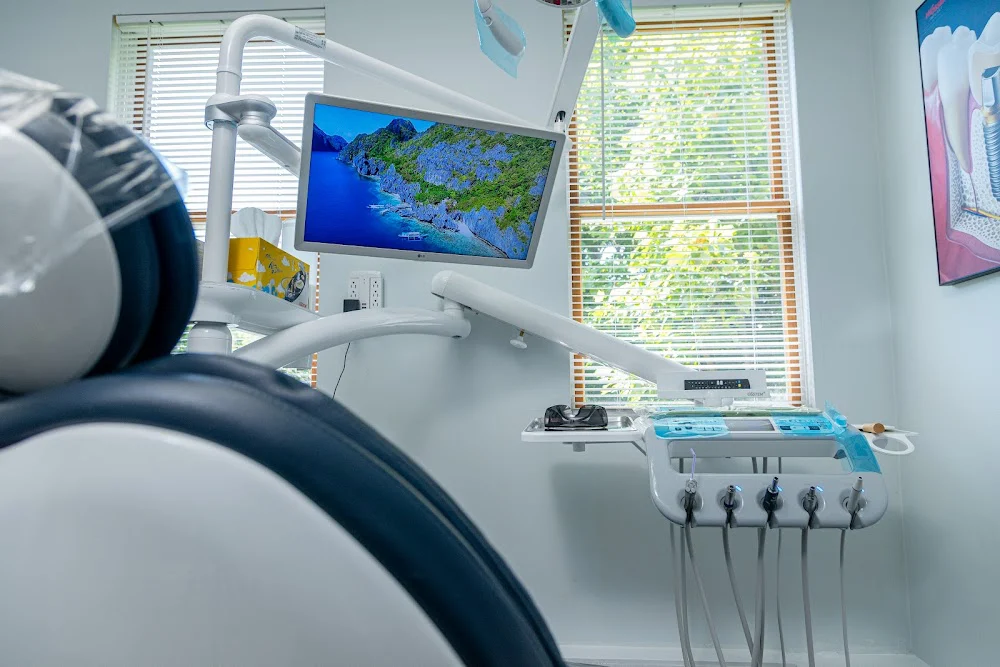 The Dental Center of Jefferson Picture 1