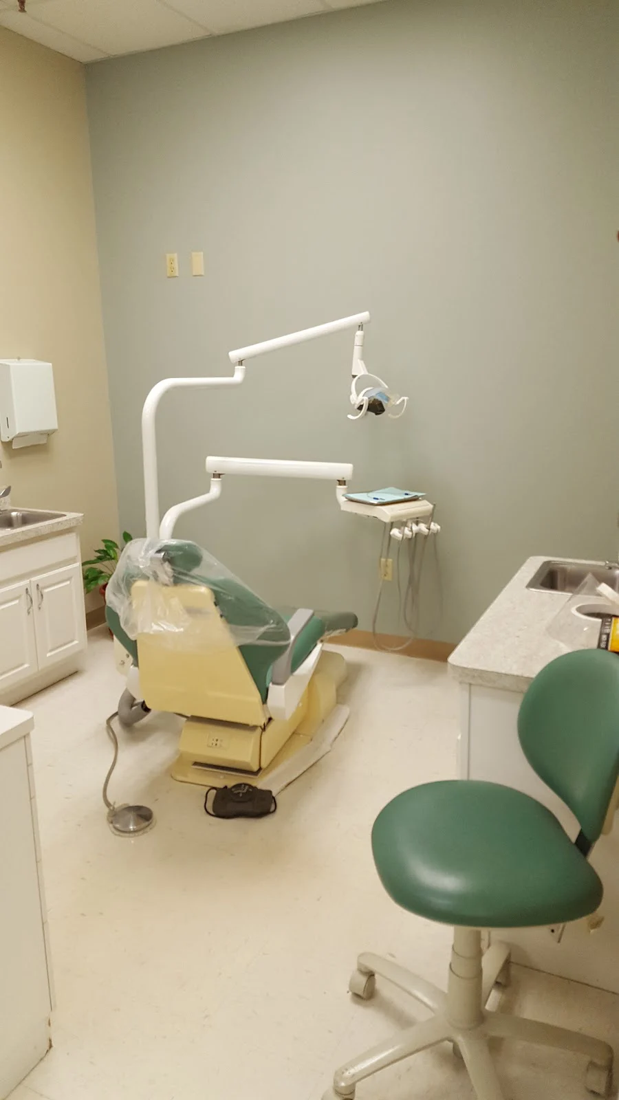 Dr. Bradley R Anderson, DDS Picture 3