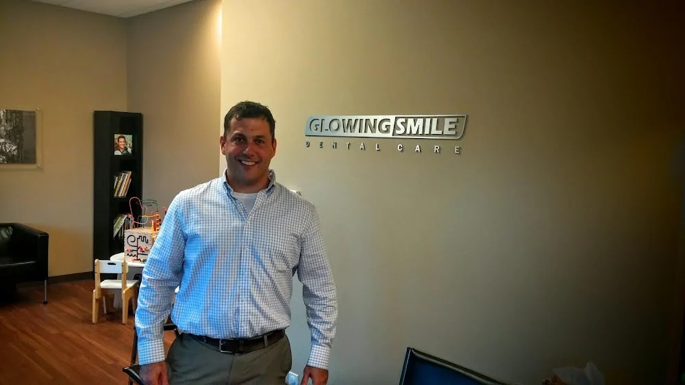 A Glowing Smile Dental Care Picture 4