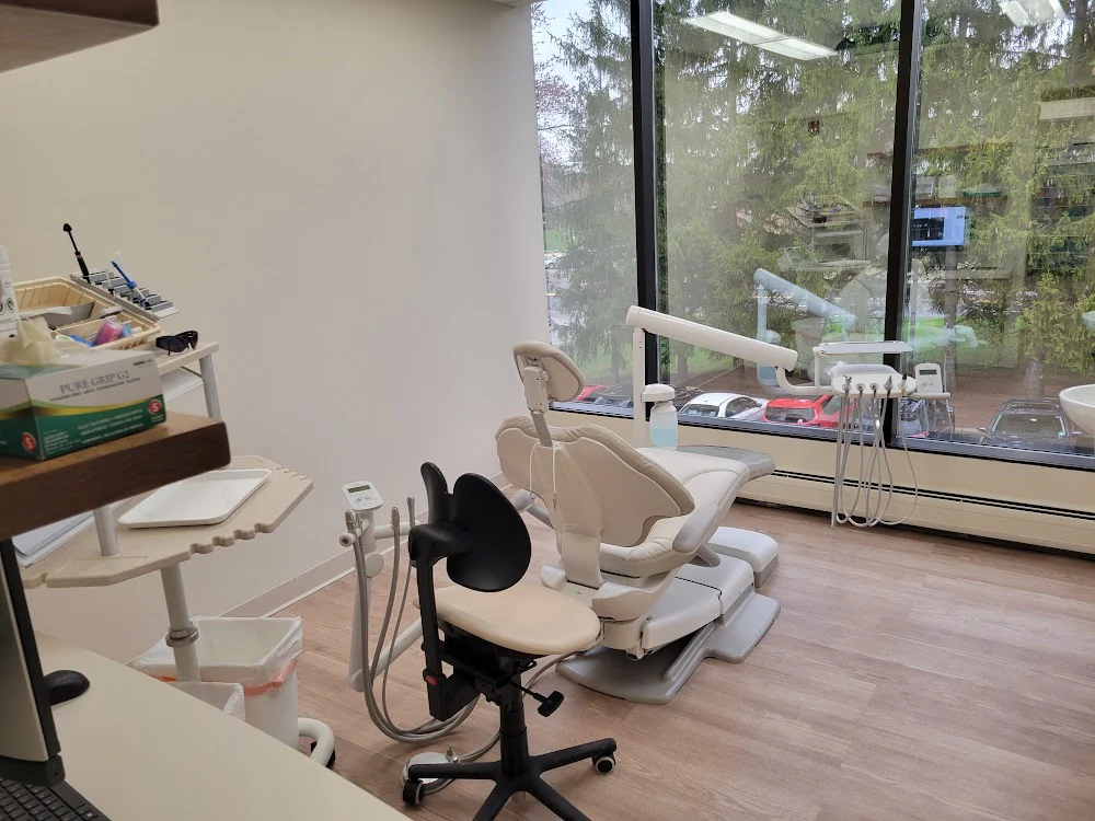 Montvale Dentist: Montvale Prosthodontics Picture 4
