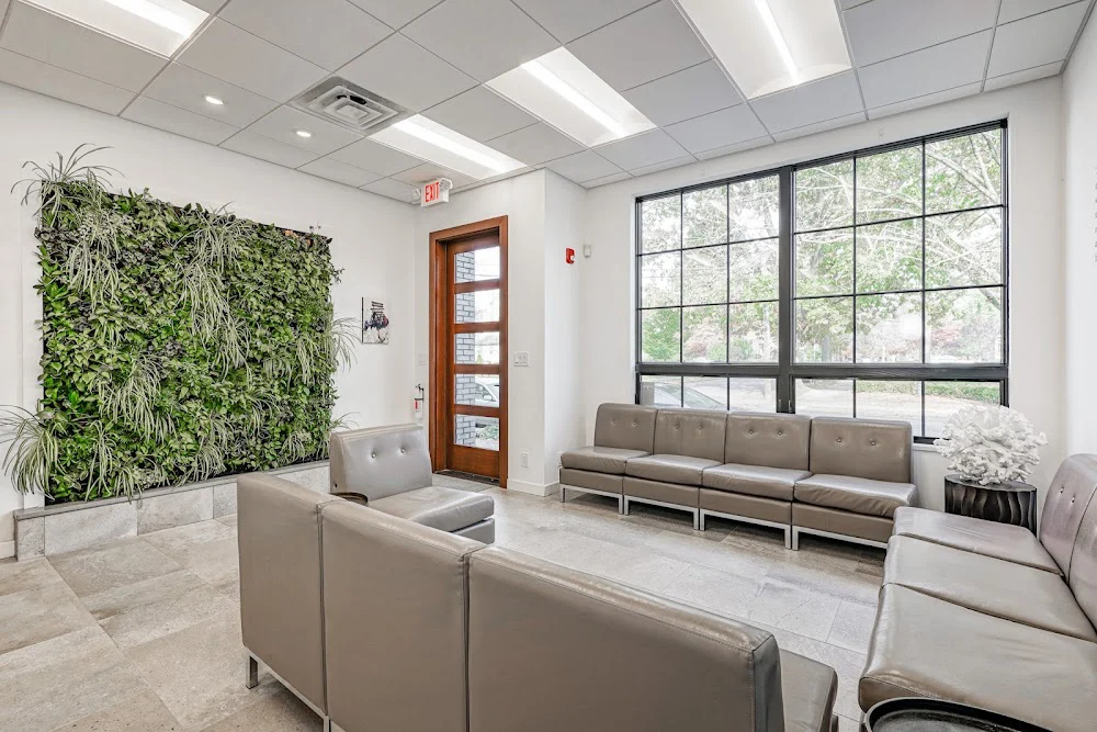 Dr. Amy James & Associates Orthodontists Picture 3