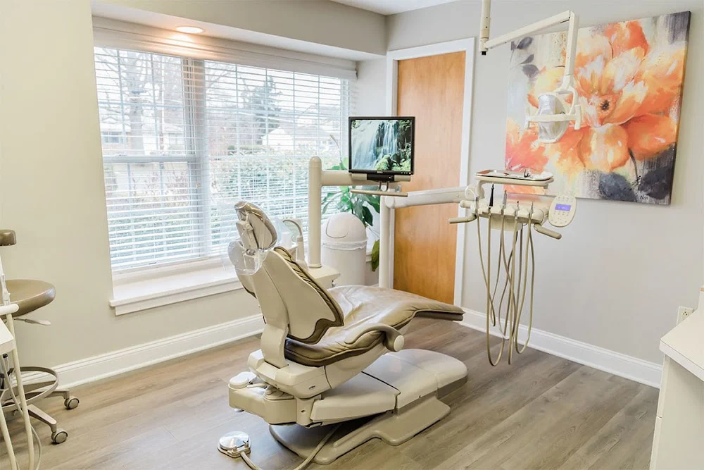 Lyons Family Dentistry Picture 3