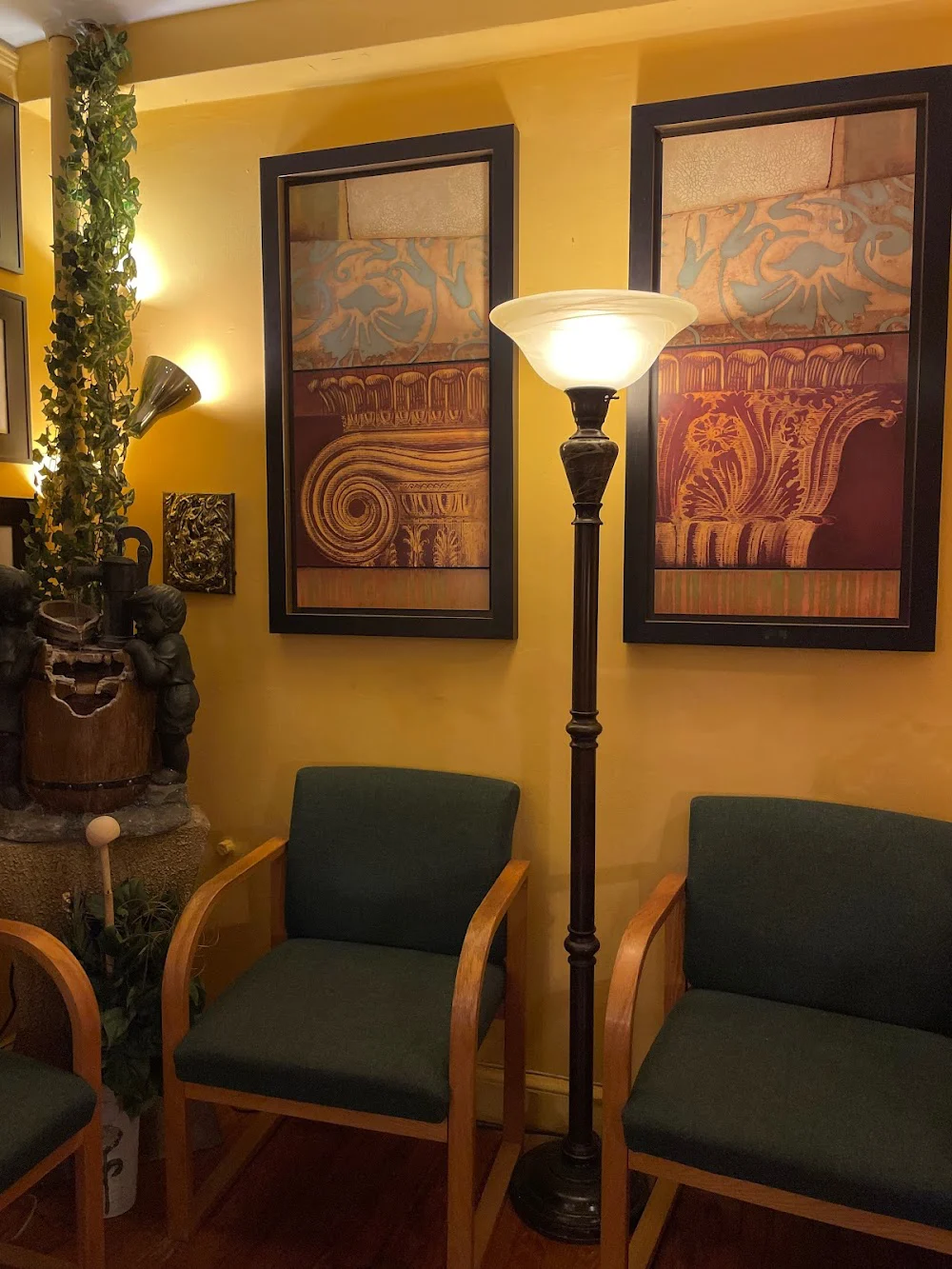 Dr. Kern H. Lee, DDS Picture 9