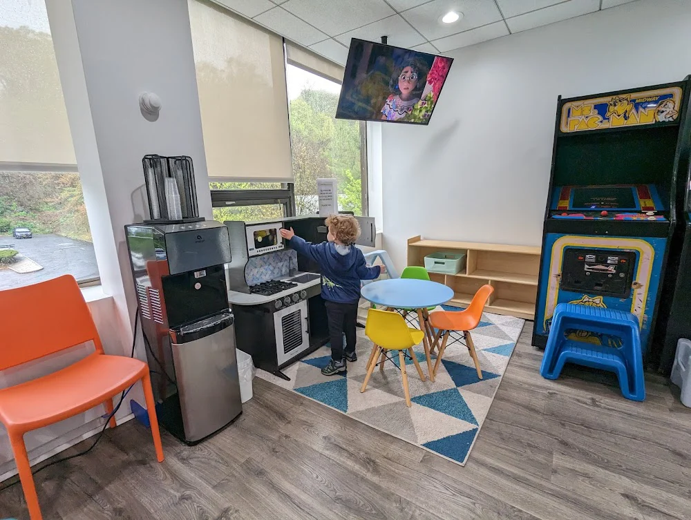 Smile Scarsdale Pediatric Dentistry & Family Orthodontics Picture 9