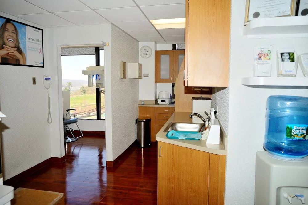 Westchester Smile Design | Part of the Roligo Network Picture 4