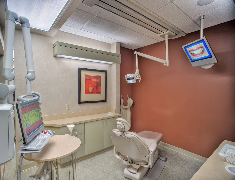 Merchant Street Dental Picture 7