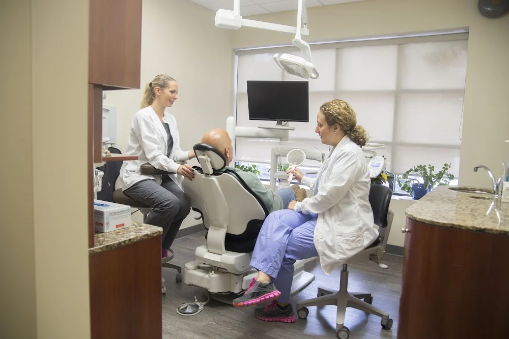 Lake Avenue Dental Picture 6