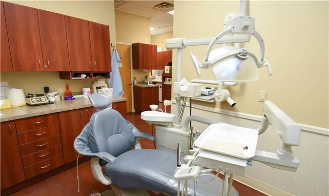 Plainview Dental Picture 1