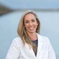Dr. Lisa Cusson ico