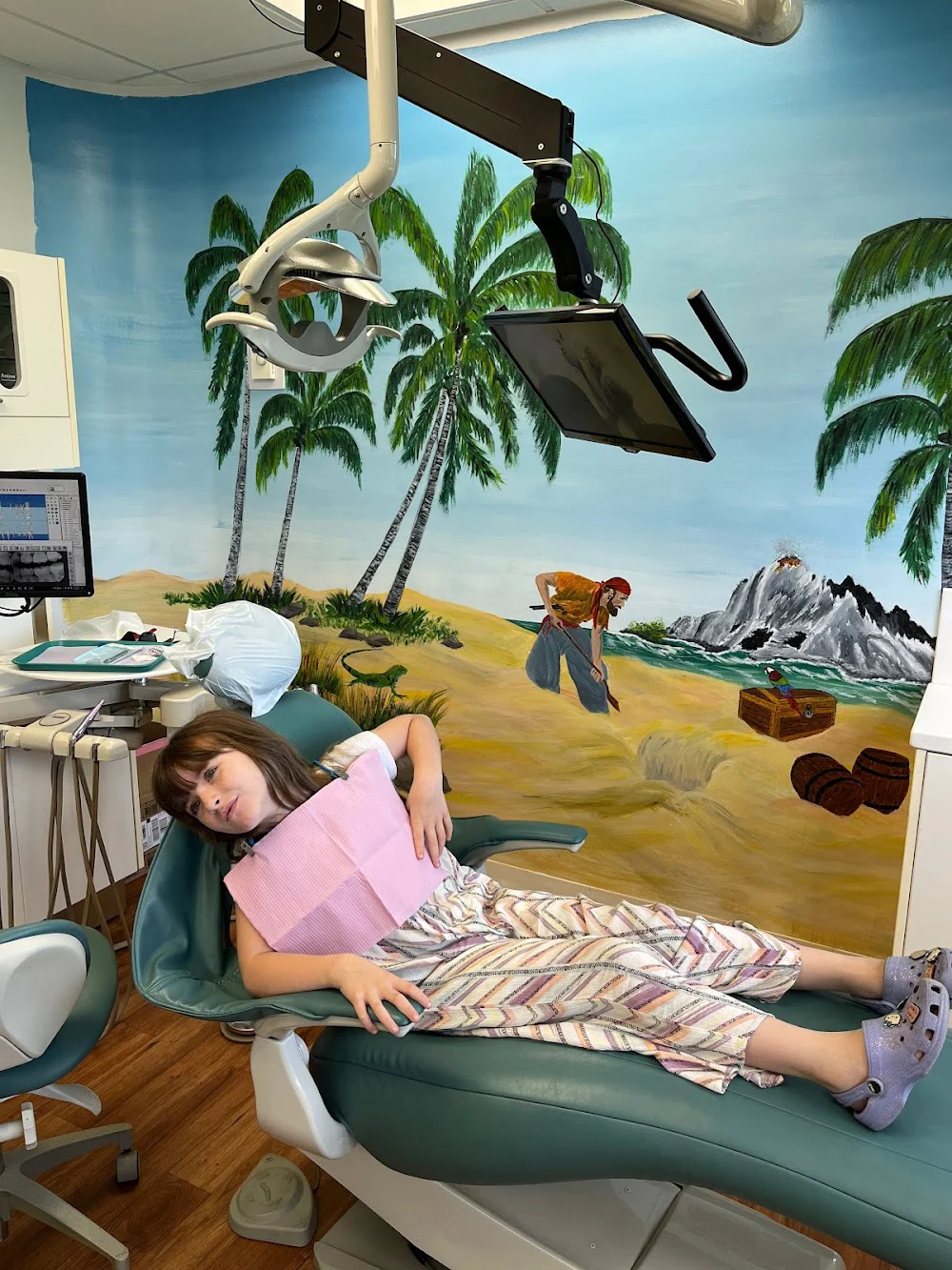 Dental Center Pediatrics Picture 6