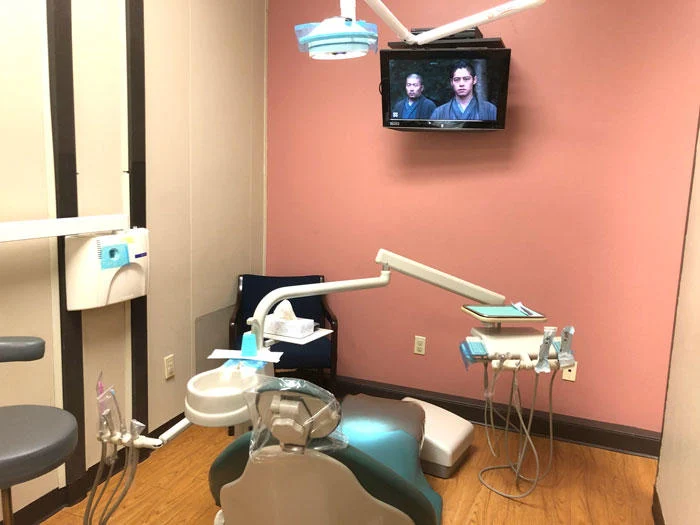 Friendly Dental of Worcester Picture 1