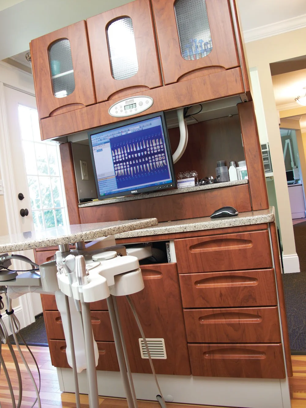 Plaistow Dental: Ronald B. Holiman, DDS; Shaina A. Darmont, DDS Picture 6