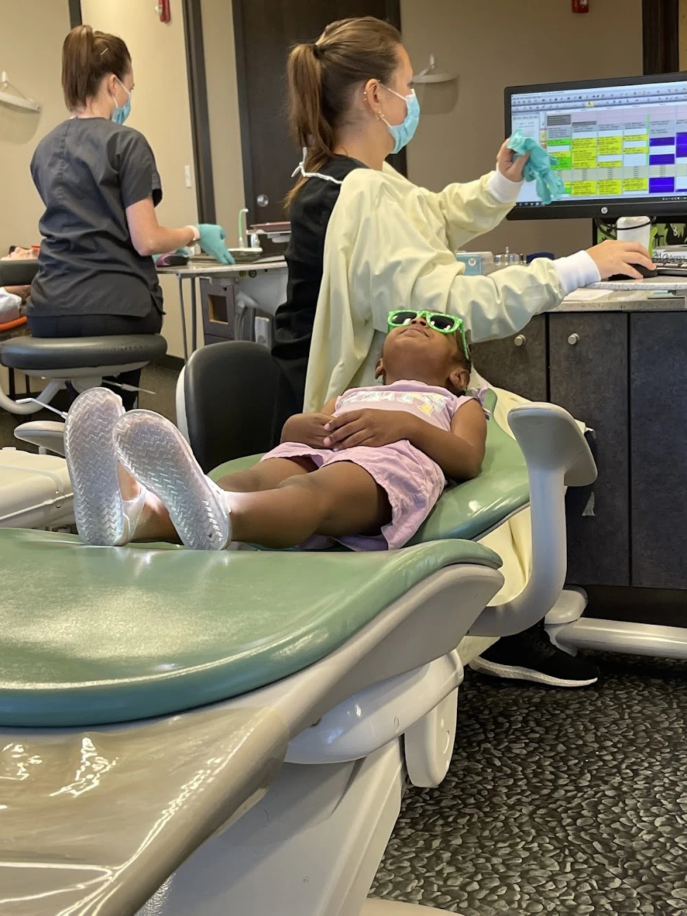 Spencer & Spencer Pediatric Dentistry Picture 1