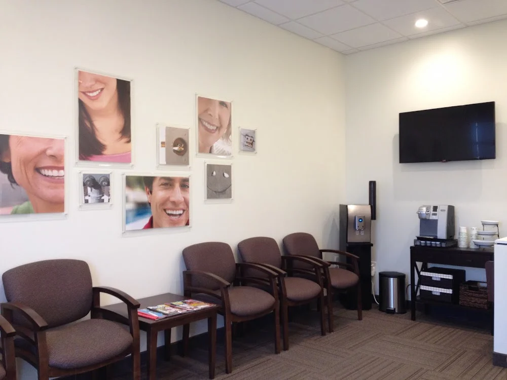 Summit Modern Dentistry Picture 3