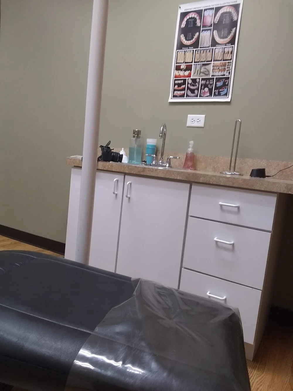 Advanced Family Dental Care Of Elgin Picture 6