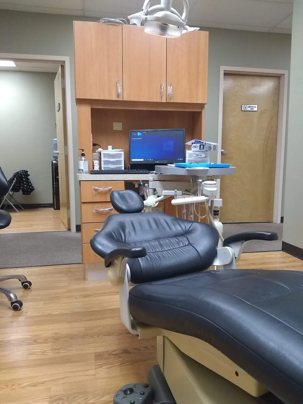 Advanced Family Dental Care Of Elgin Picture 4