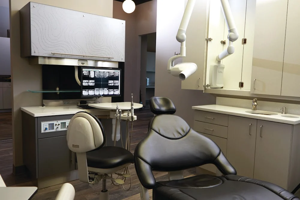Lemons Dental Braselton Picture 1