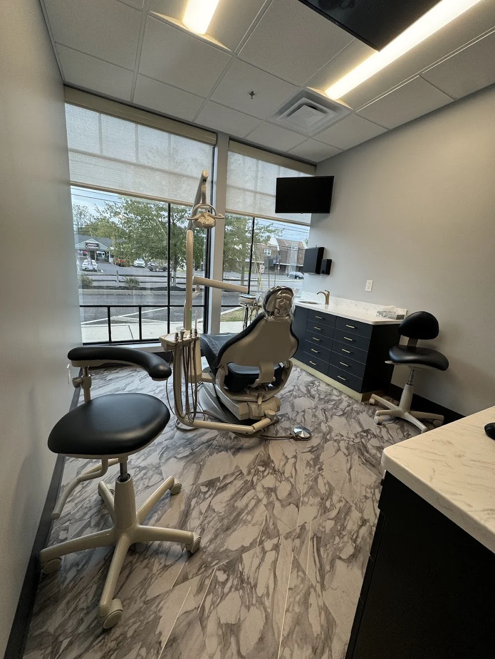 NeoSmile Dental Care Picture 8